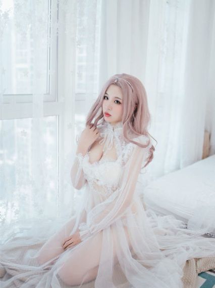 两个小婕子和洗澡hd