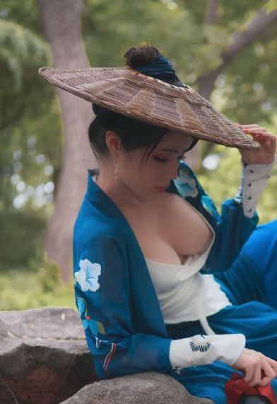 《授她以柄》电视剧免费播放