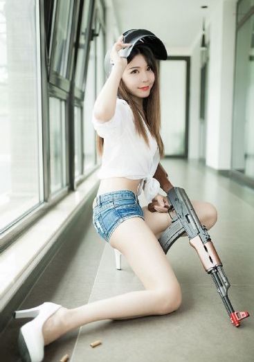 隔壁女孩二