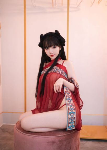 年轻的嫂子免费看