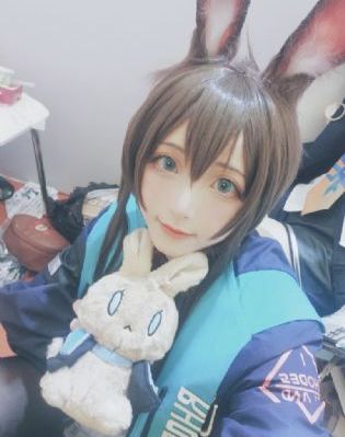 妖艳的姨母们中文字幕